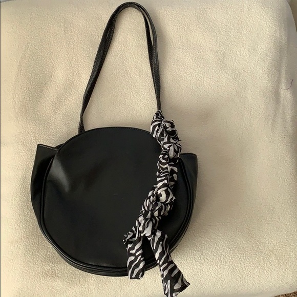 Scarf & Round Purse Combo - black - Picture 5 of 16